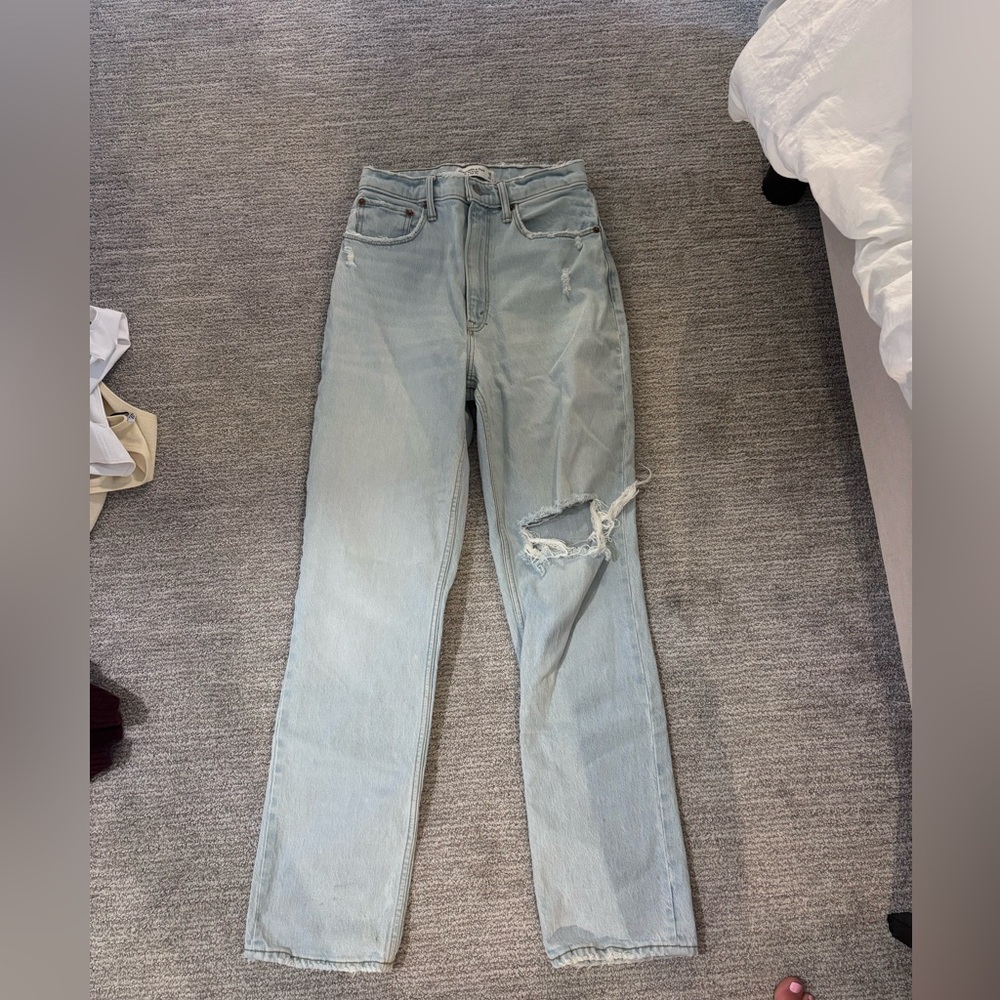 90’s straight ultra high rise Abercrombie jeans